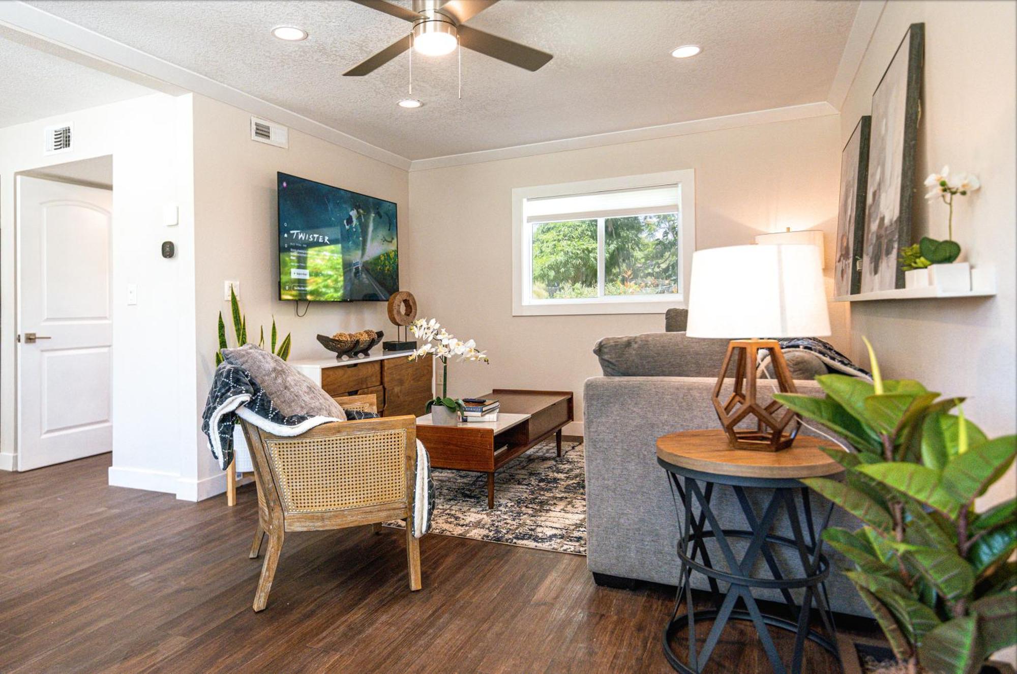 Shares Courtyard Luxury Apt - New! Rockledge Exterior foto